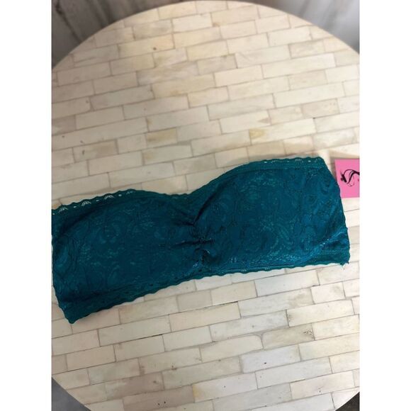 Crop top - Picture 1 of 5